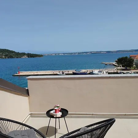 Skyline Appartement *