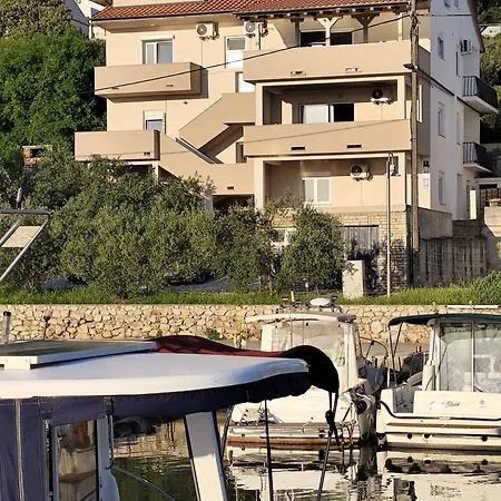 Skyline Διαμέρισμα *