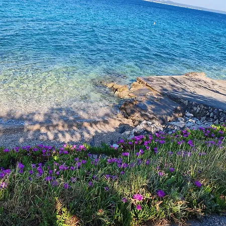 Skyline Apartment Kali